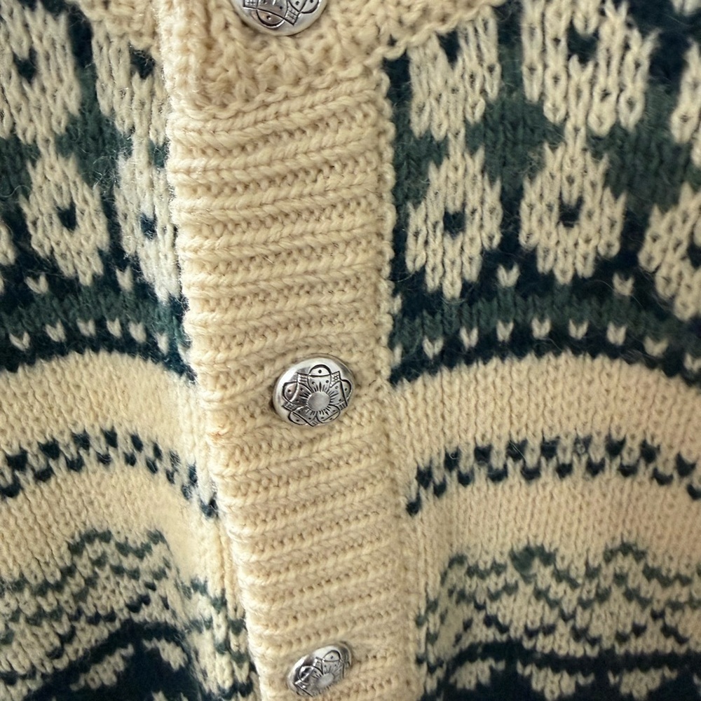 Scance Pure New Wool Size M Button Cardigan Sweater Chowican Geometric pattern. - Picture 3 of 8